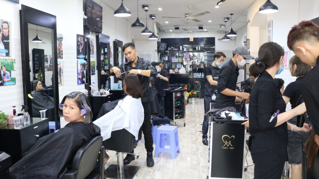 +1001 STT Salon tóc độc đáo “Đốn Tim” khách hàng