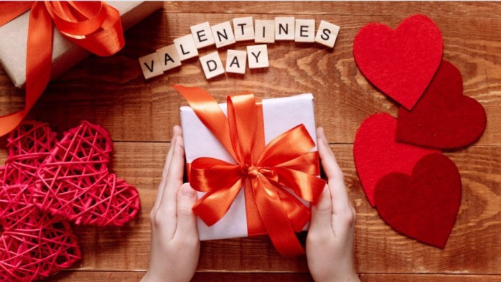 101+ STT bán hàng ngày Valentine “Ngọt như mía lùi”