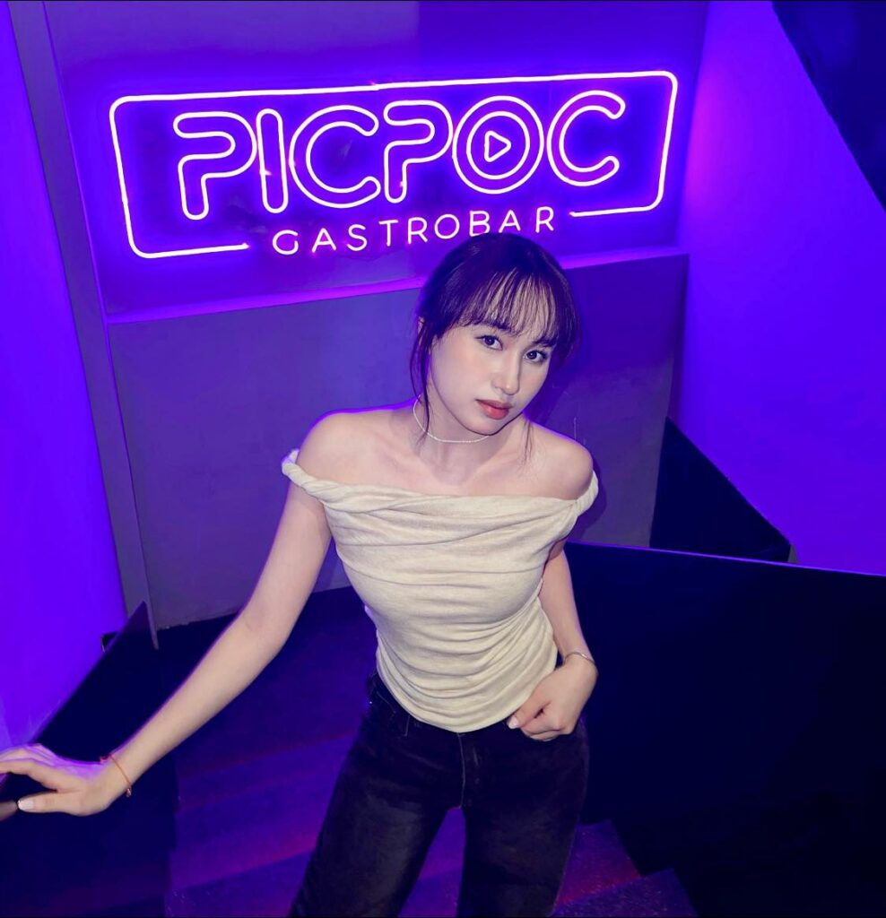 68+ Mẫu content quảng cáo quán Bar khiến “Dân Chơi” đổ gục 146 Mẫu content quảng cáo quán Bar khiến “Dân Chơi” đổ gục