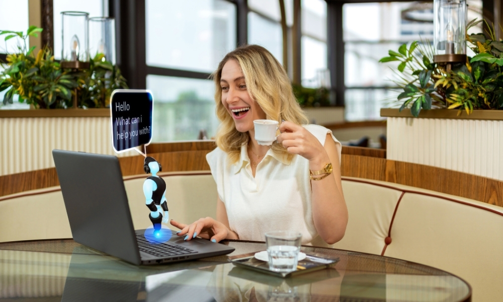 Bí kíp Kết hợp chatbot với nhân viên tư vấn